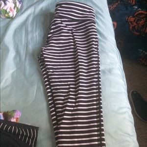 Athleta crops size med